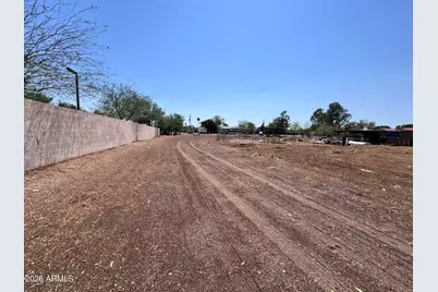 15024 N 39th Avenue #-, Phoenix, AZ 85053 - Photo 16