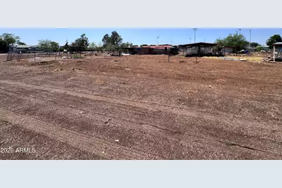 15024 N 39th Avenue #-, Phoenix, AZ 85053 - Photo 18