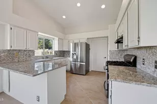 7137 S Pinon Dr, Hereford, AZ 85615 - Photo 10