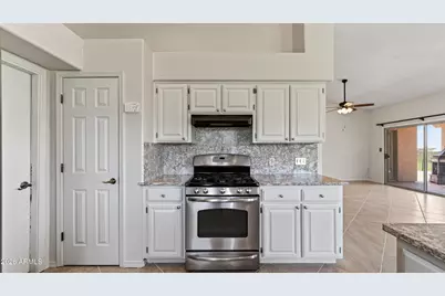 7137 S Pinon Drive, Hereford, AZ 85615 - Photo 14