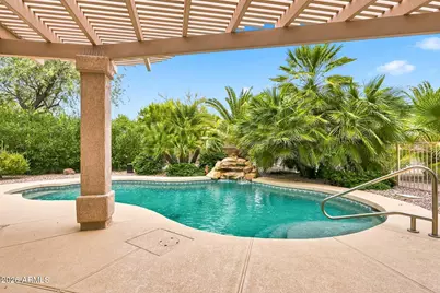 15674 W Echowood Court, Surprise, AZ 85374 - Photo 34