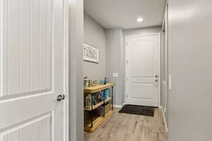 3859 E Welton Ln, Gilbert, AZ 85295 - Photo 4