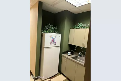 14001 N 7th Street #E109, Phoenix, AZ 85022 - Photo 20