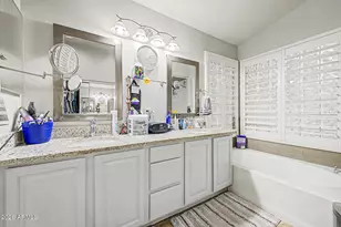 265 E Liberty Ln, Gilbert, AZ 85296 - Photo 14