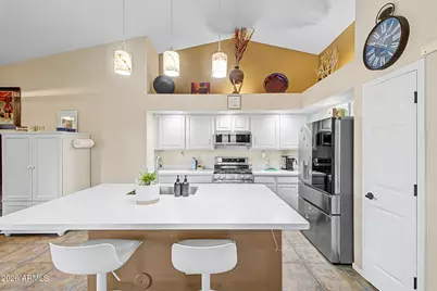 265 E Liberty Lane, Gilbert, AZ 85296 - Photo 8