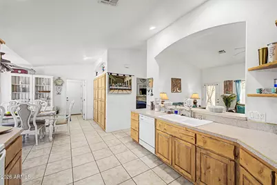 560 Topeka Drive, Wickenburg, AZ 85390 - Photo 6
