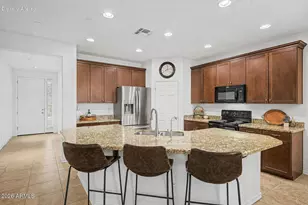13227 W Copper Leaf Ln, Peoria, AZ 85383 - Photo 8