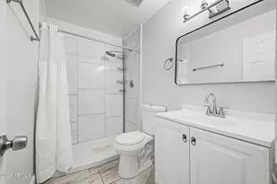 10633 N 17th Ave, Phoenix, AZ 85029 - Photo 24