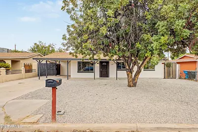 10633 N 17th Avenue, Phoenix, AZ 85029 - Photo 1