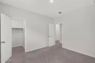 2097 E Grazing Meadow Ln, San Tan Valley, AZ 85140 - Photo 16