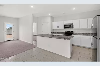 2097 E Grazing Meadow Lane, San Tan Valley, AZ 85140 - Photo 2