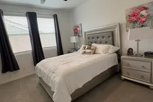 16185 W Mariposa Grande, Surprise, AZ 85387 - Photo 10