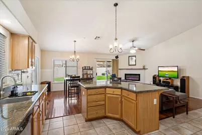 243 W Baylor Lane, Gilbert, AZ 85233 - Photo 6