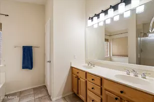 243 W Baylor Ln, Gilbert, AZ 85233 - Photo 12
