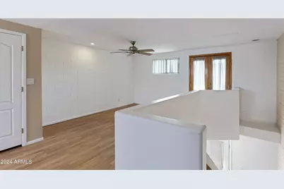 2021 S Granada Drive #Apt 10, Tempe, AZ 85282 - Photo 12