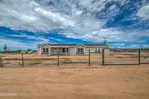 22640 E Darlene Dr, Florence, AZ 85132 - Photo 2