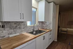 10201 N 99th Ave, Peoria, AZ 85345 - Photo 8