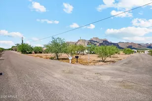 651 N Val Vista Rd, Apache Junction, AZ 85119 - Photo 16