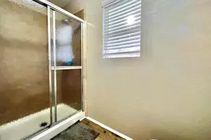 3946 W Camino Del Rio, Glendale, AZ 85310 - Photo 16