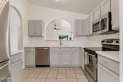 636 W Dublin Street, Gilbert, AZ 85233 - Photo 6