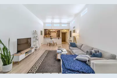 3401 N 37th Street #Unit 7, Phoenix, AZ 85018 - Photo 4