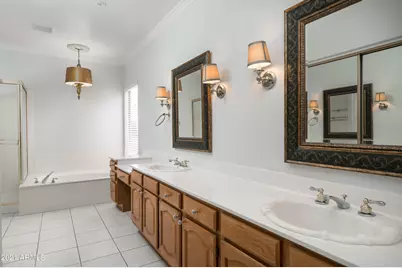 1660 W Honeysuckle Lane, Chandler, AZ 85248 - Photo 18