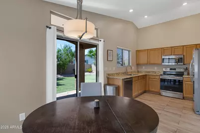 1819 W Brookwood Court, Phoenix, AZ 85045 - Photo 8