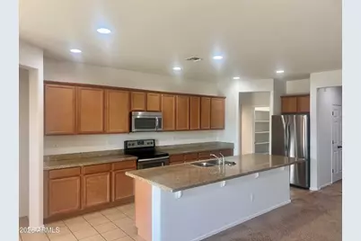 9437 W Jones Avenue, Tolleson, AZ 85353 - Photo 14