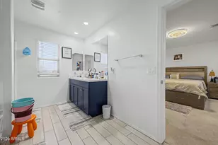 12333 W Kaler Dr, Glendale, AZ 85307 - Photo 24