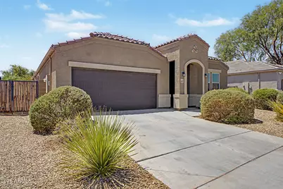 41917 W Manderas Lane, Maricopa, AZ 85138 - Photo 2