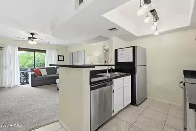 14910 N Kings Way #204, Fountain Hills, AZ 85268 - Photo 6
