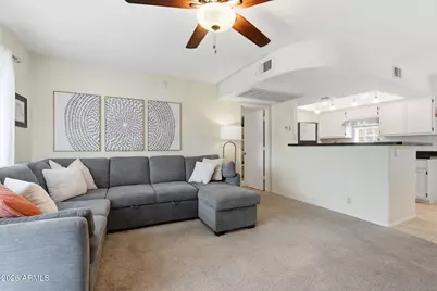 14910 N Kings Way #204, Fountain Hills, AZ 85268 - Photo 4