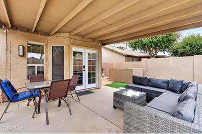 8947 W Sierra Vista Drive, Glendale, AZ 85305 - Photo 34