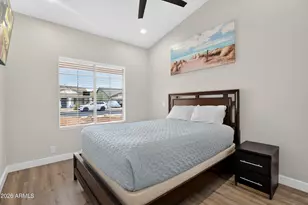 8947 W Sierra Vista Dr, Glendale, AZ 85305 - Photo 24