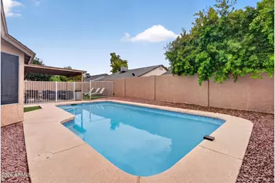 8947 W Sierra Vista Drive, Glendale, AZ 85305 - Photo 38