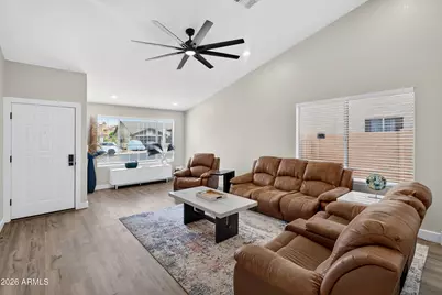 8947 W Sierra Vista Drive, Glendale, AZ 85305 - Photo 6