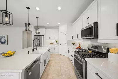 14283 W Alameda Road, Surprise, AZ 85387 - Photo 2