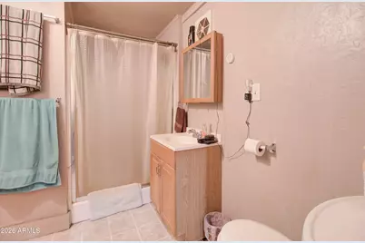 180 N Miami Avenue, Miami, AZ 85539 - Photo 16