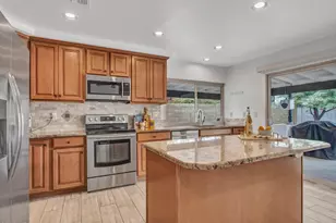 2324 W Port Au Prince Ln, Phoenix, AZ 85023 - Photo 20