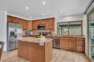 2324 W Port Au Prince Ln, Phoenix, AZ 85023 - Photo 16