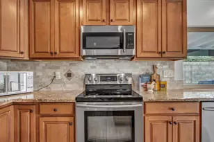 2324 W Port Au Prince Ln, Phoenix, AZ 85023 - Photo 22
