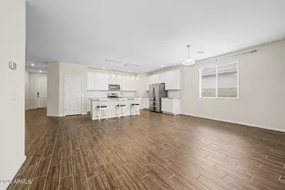 17852 W Country Club Terrace, Surprise, AZ 85387 - Photo 10