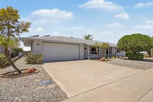 16022 N Lakeforest Dr, Sun City, AZ 85351 - Photo 1
