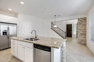 28739 N 20th Ln, Phoenix, AZ 85085 - Photo 2