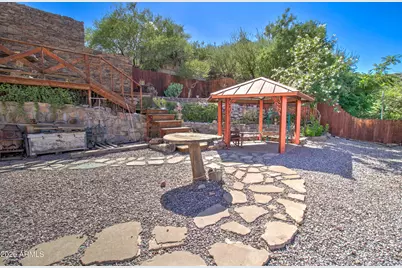 198 N Chisholm Avenue, Miami, AZ 85539 - Photo 12