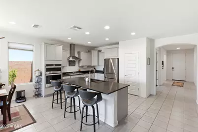 25910 W Louise Drive, Buckeye, AZ 85396 - Photo 4