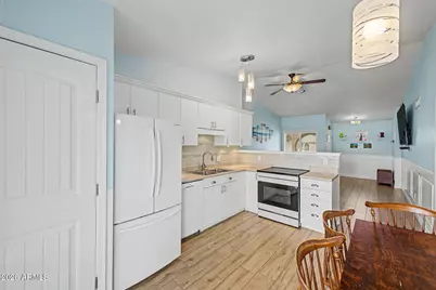 313 E Sequoia Drive, Phoenix, AZ 85024 - Photo 8
