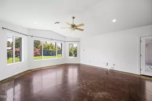 701 E McLellan Blvd, Phoenix, AZ 85014 - Photo 28