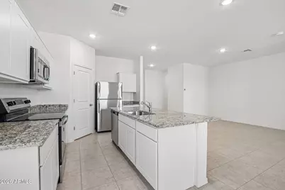 5752 E Hornblende Way, San Tan Valley, AZ 85143 - Photo 8