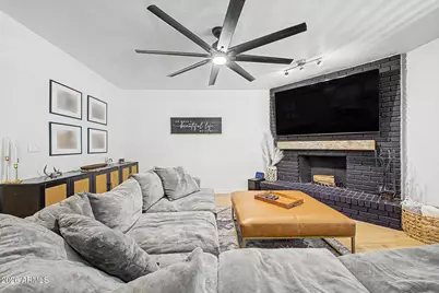 6869 E Flossmoor Avenue, Mesa, AZ 85208 - Photo 8